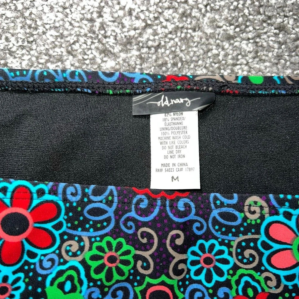 Women's Old Navy bikini bottoms size medium floral